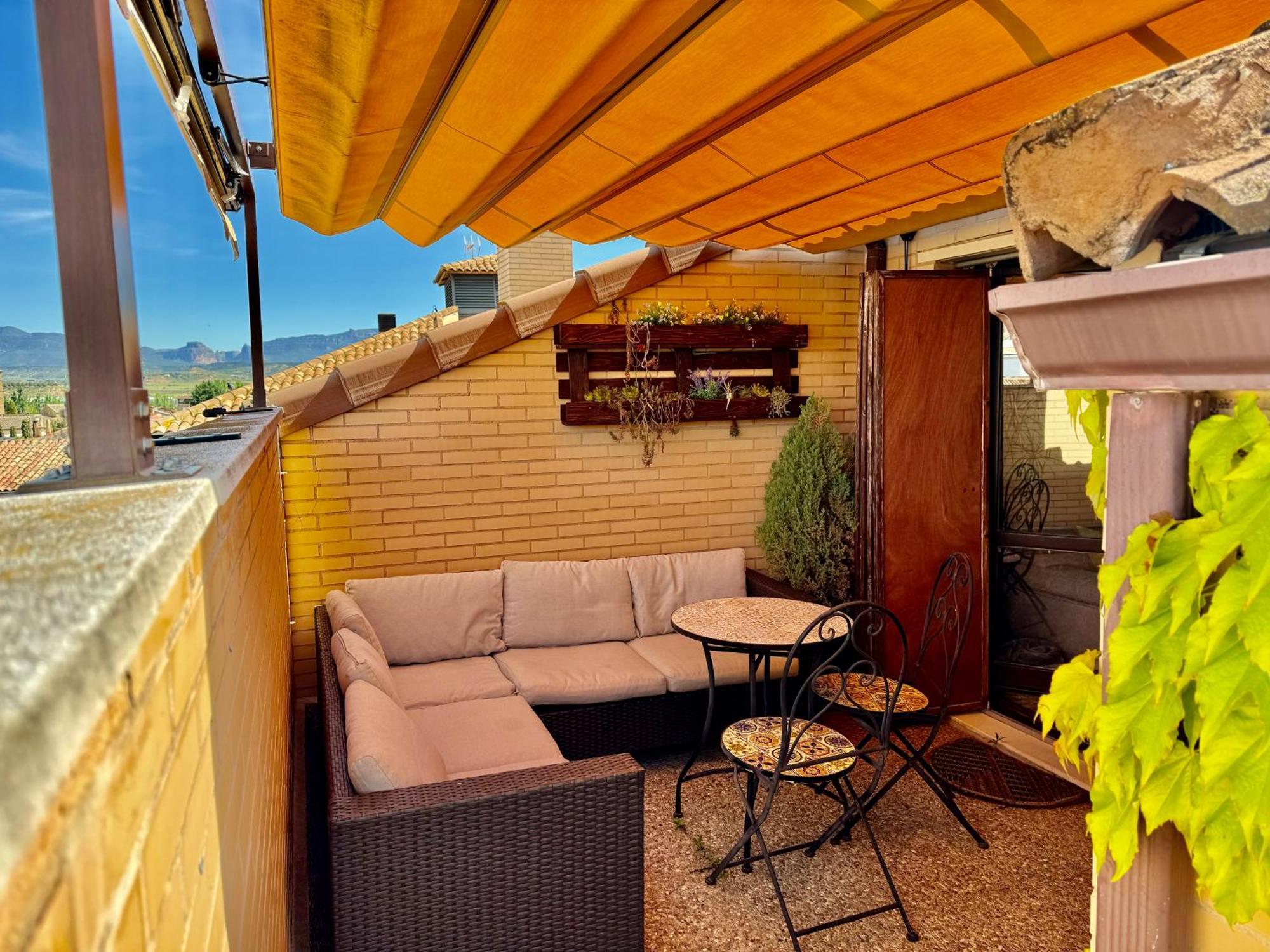 Atico Guara&Pirineos Apartment Huesca Ngoại thất bức ảnh
